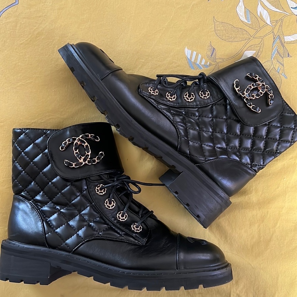 Moto boot